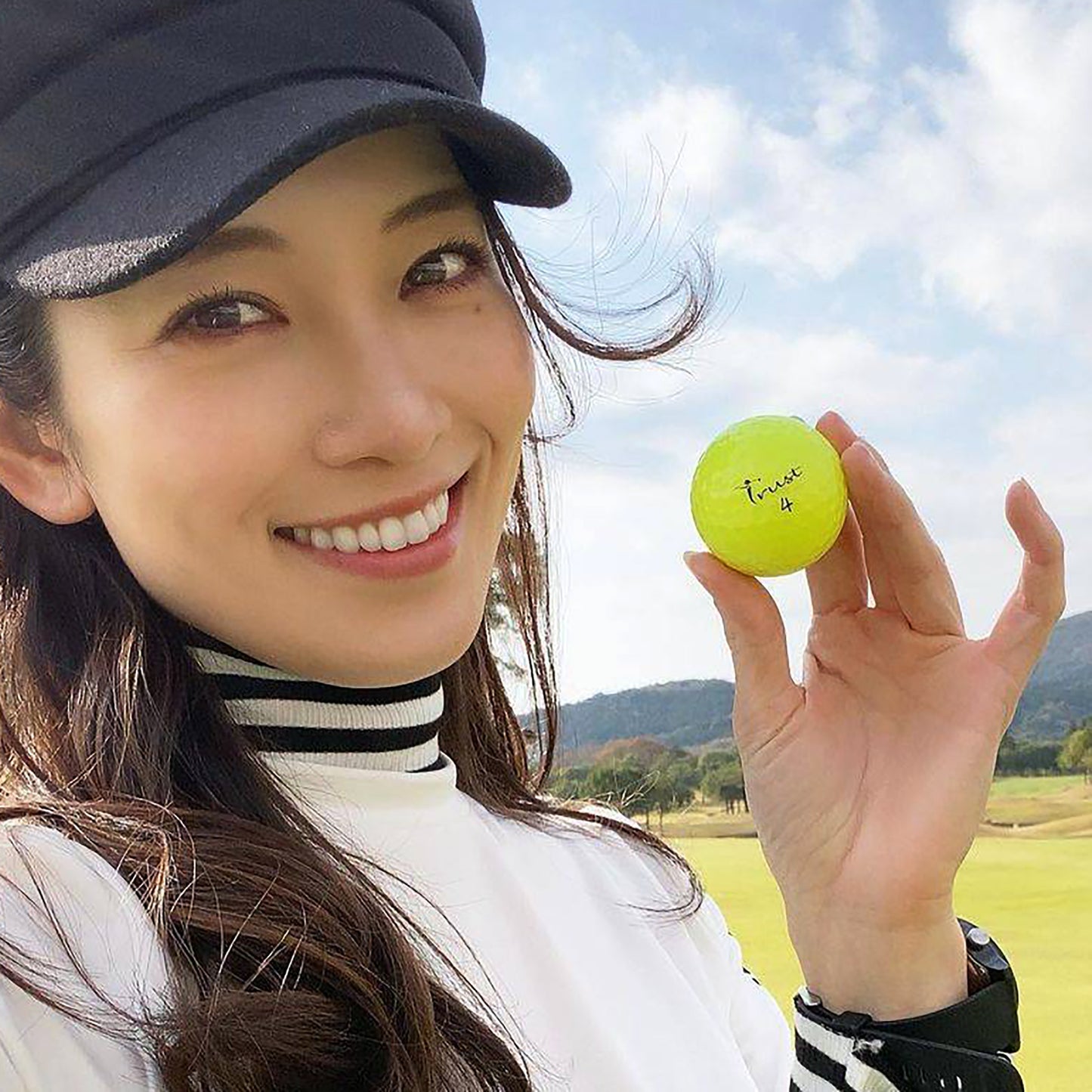 Trust Golfbälle Aurora Gelb - Auffällige Golfbälle, Kristall-Urethan, 48 Bälle