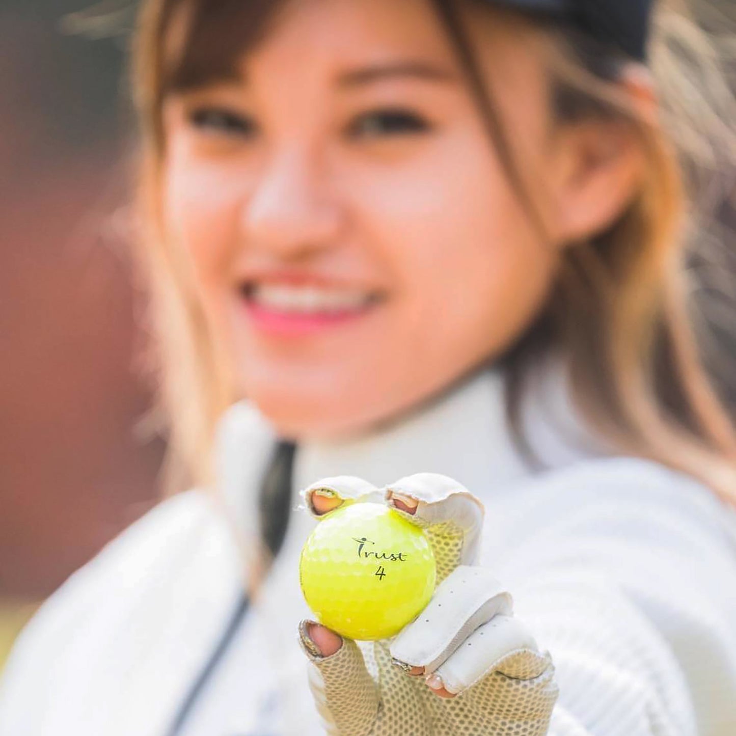 Trust Golfbälle Panther Gelb – Auffällige Golfbälle, Kristall-Urethan, 48 Bälle