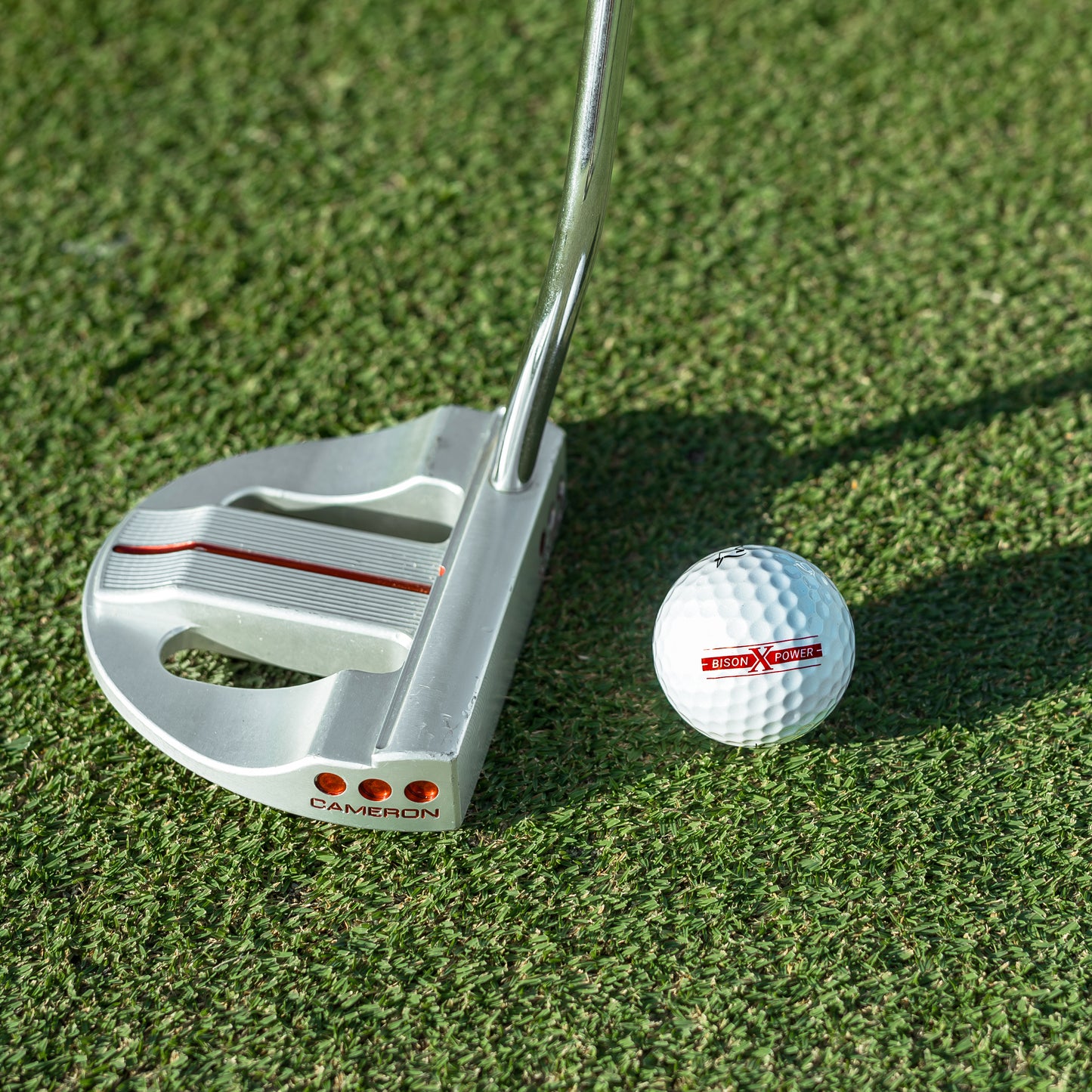 Trust Golfbälle Bison X Power - Für ambitionierte Golfer: Extreme Weite ab 169 km/h, 12 Bälle